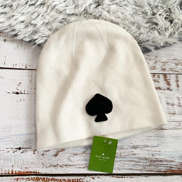 kate spade Accessories - Kate Spade NWT white beanie with black spade